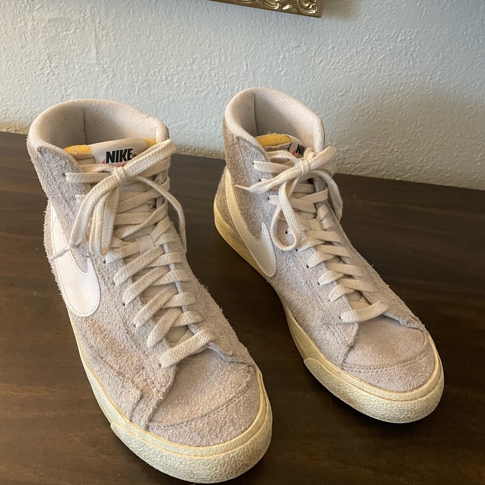 Nike High-Top Blazers